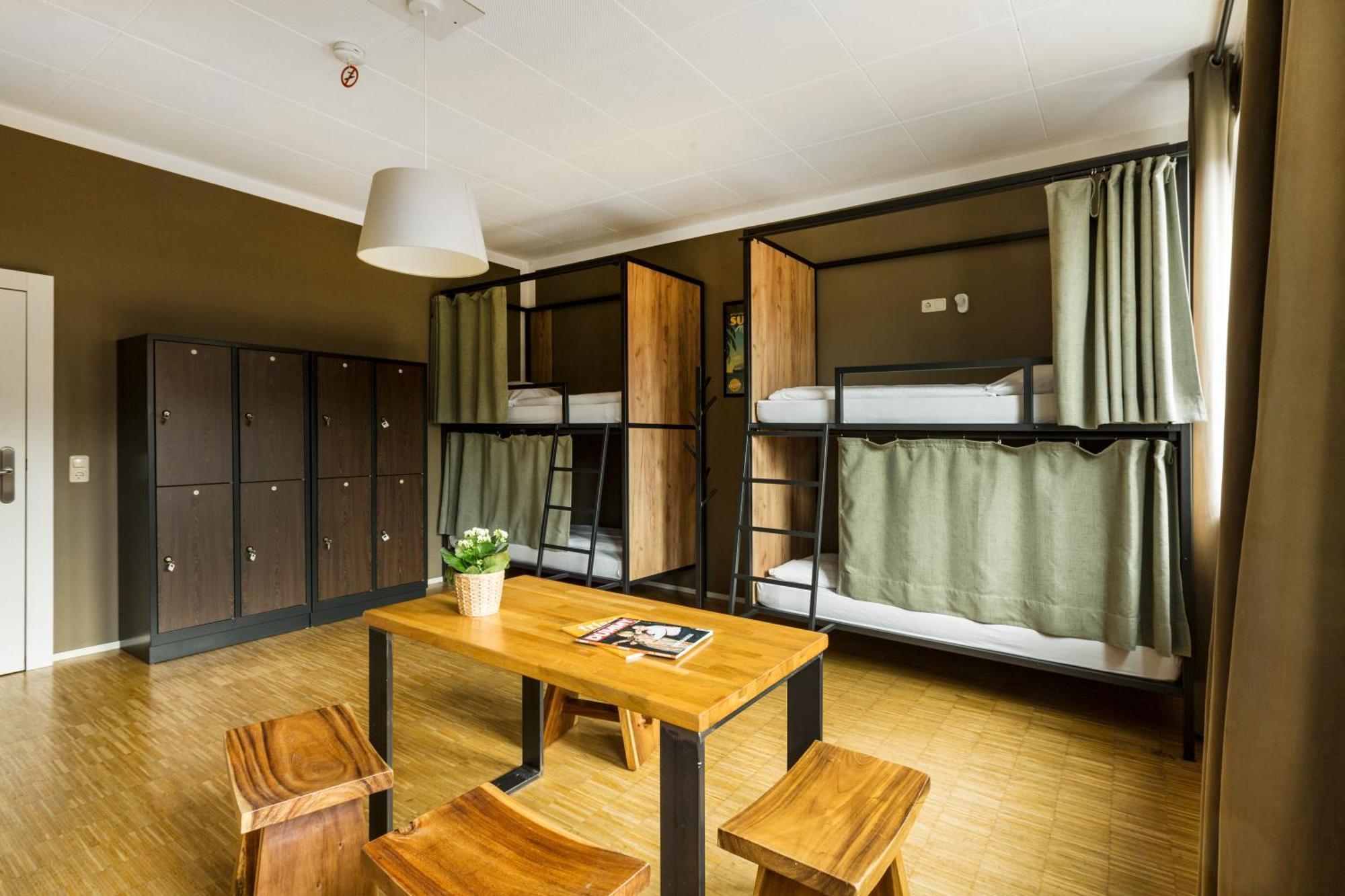 Single Bed in 8-Bed Dormitory Room - Women
