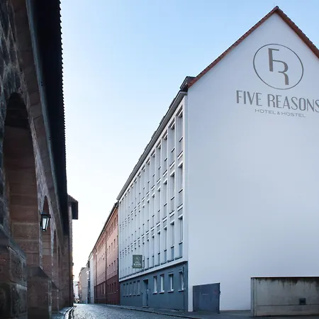 Five Reasons Hostel & Hotel-3